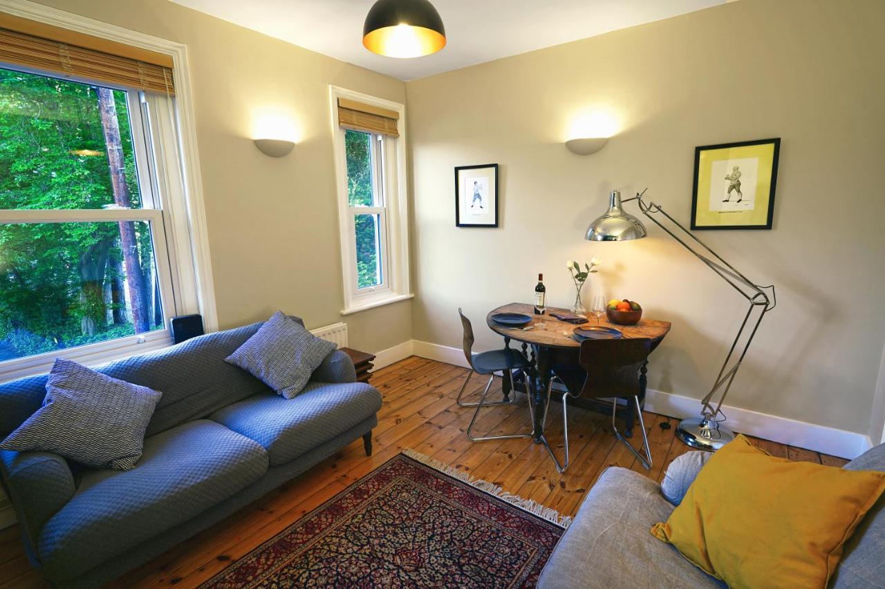 Ferienwohnung Tastefully Decorated 1-Bed With Free Parking - At Hem Winchester Exterior foto